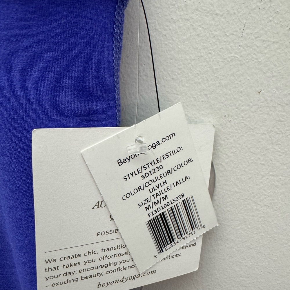 Beyond Yoga Kids Cobalt Leggings - Picture 5 of 5
